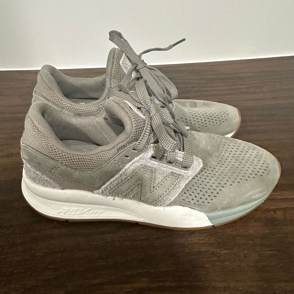 New balance 447 sneakers